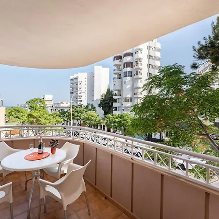 Malagasuite Costa Sol Oasis Torremolinos Exterior photo